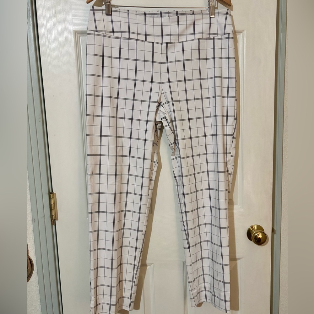 Women’s slack